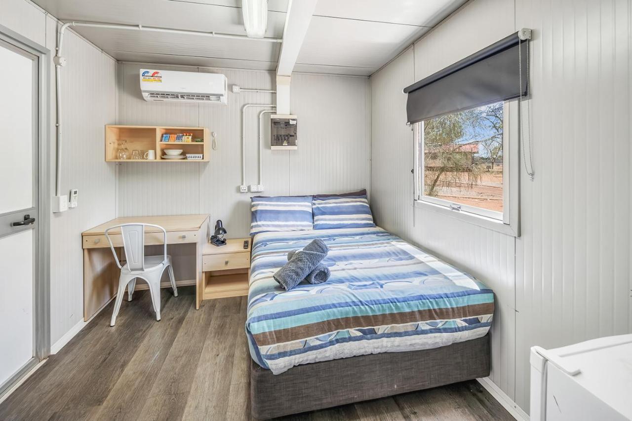 Outback Caravan Park Tennant Creek Buitenkant foto