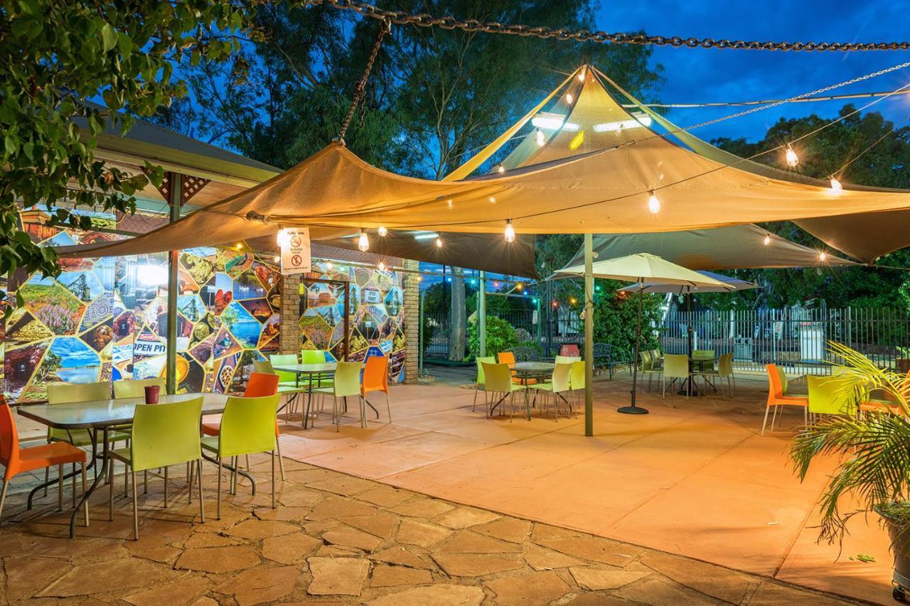 Outback Caravan Park Tennant Creek Buitenkant foto