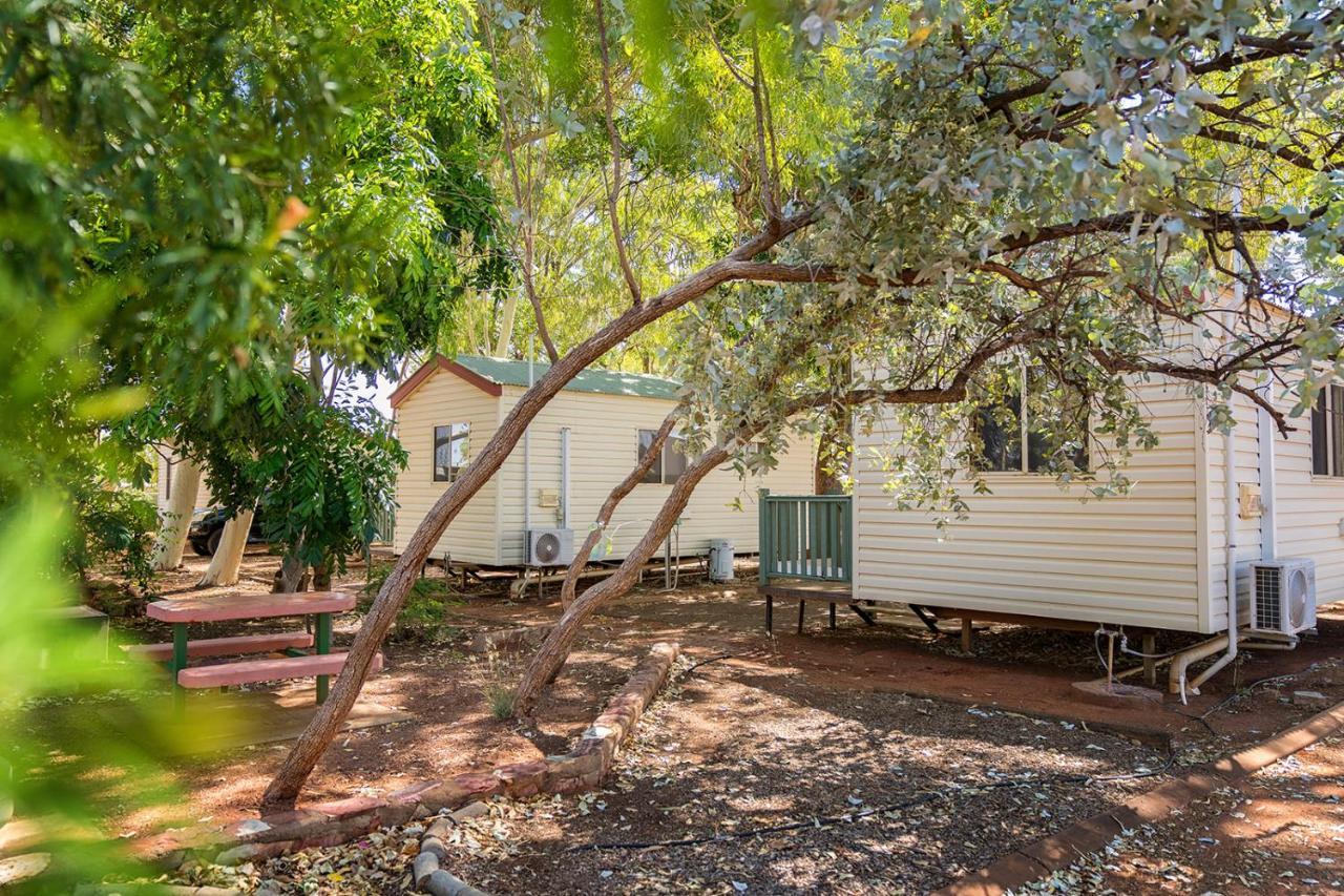 Outback Caravan Park Tennant Creek Buitenkant foto